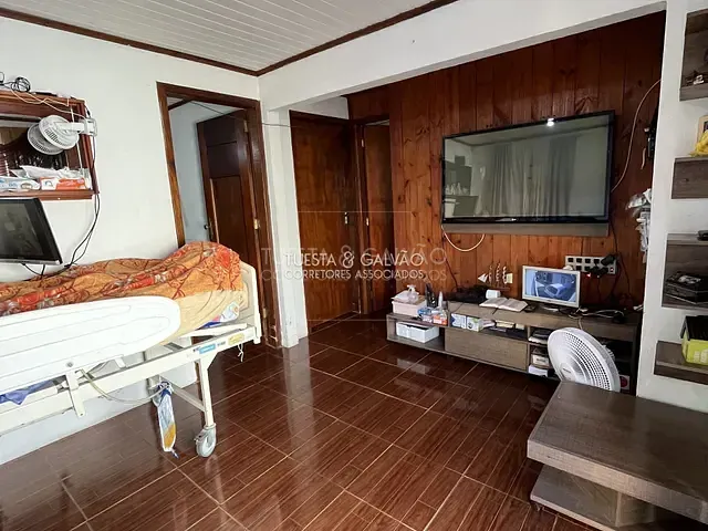 Casa com 107m² 2 quartos e 1 banheiro, à venda, no bairro Alto Tarumã em Pinhais