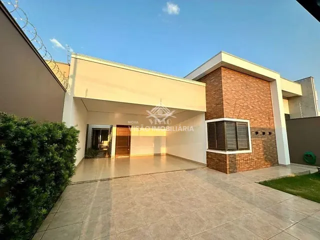 Casa com 360m² 2 quartos e 1 banheiro, à venda, no bairro JARDIM em Sinop