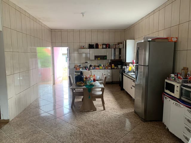 Casa com 400m² 3 quartos e 2 banheiros, à venda, no bairro Godoy em Extrema