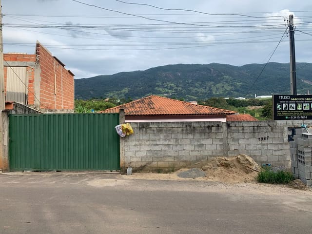 Casa com 400m² 3 quartos e 2 banheiros, à venda, no bairro Godoy em Extrema