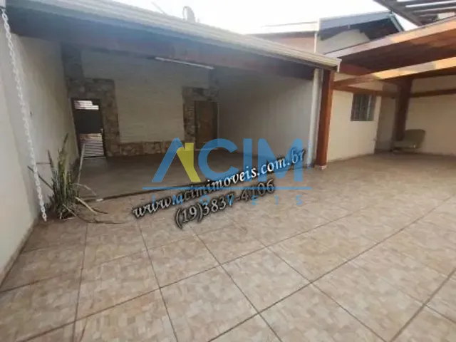Casa com 250m² 3 quartos e 3 banheiros, à venda, no bairro São Sebastião em Jaguariúna