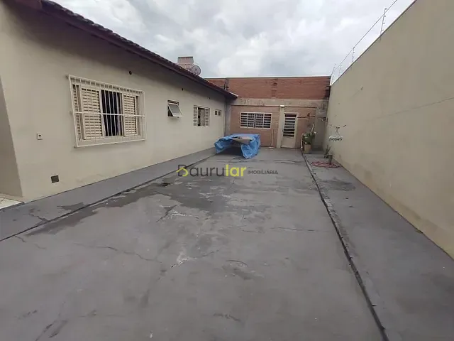 Casa com 299m² 2 quartos e 2 banheiros, à venda, no bairro Vila Santa Clara em Bauru