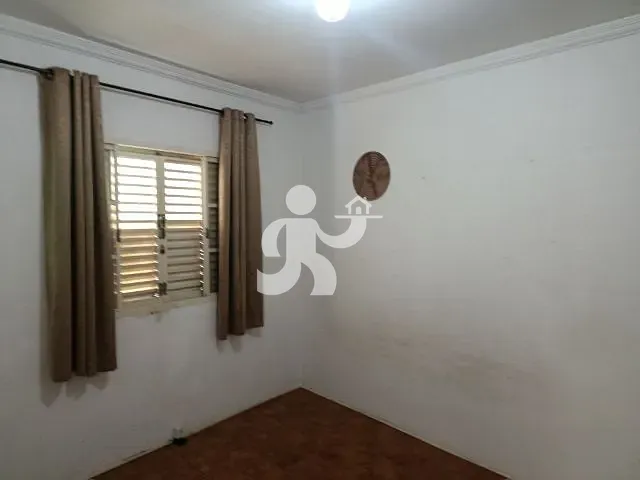Casa com 162m² 2 quartos e 2 banheiros, à venda, no bairro Paulicéia em Piracicaba