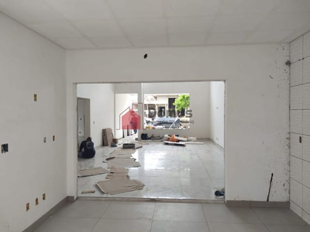 Casa com 259m², à venda, no bairro Campo Alegre em Pindamonhangaba