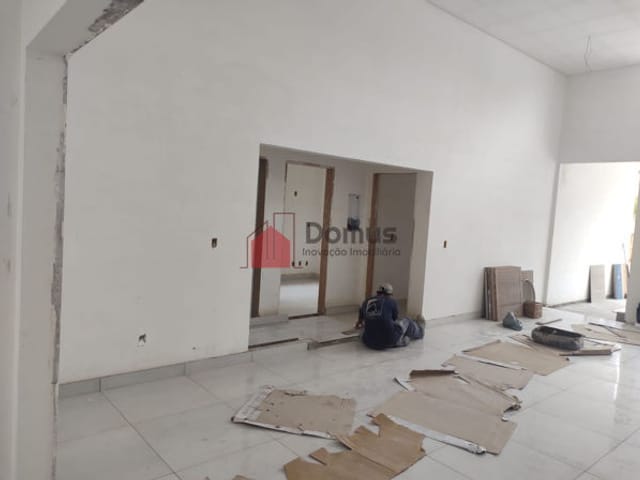 Casa com 259m², à venda, no bairro Campo Alegre em Pindamonhangaba