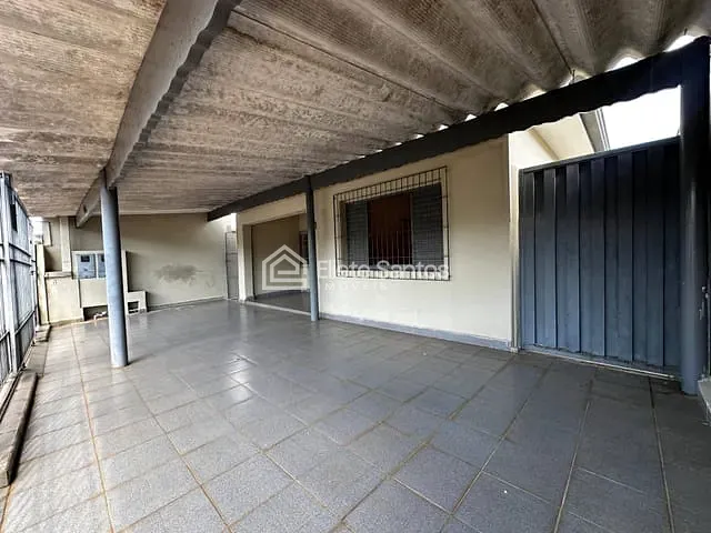 Casa com 420m² 3 quartos e 2 banheiros, à venda, no bairro Vila Dainese em Americana
