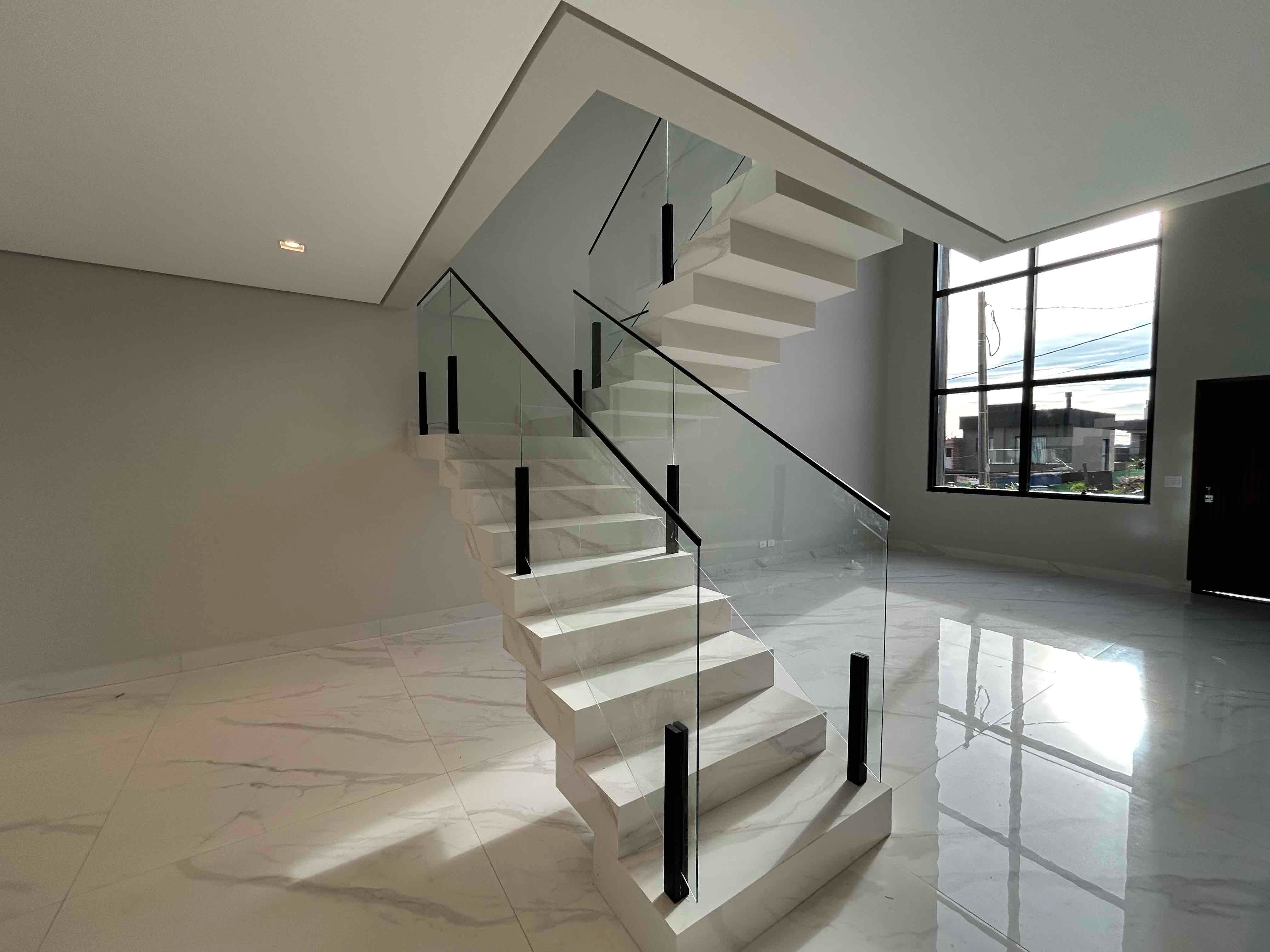 Casa à venda com 3 quartos, 215m² - Foto 5