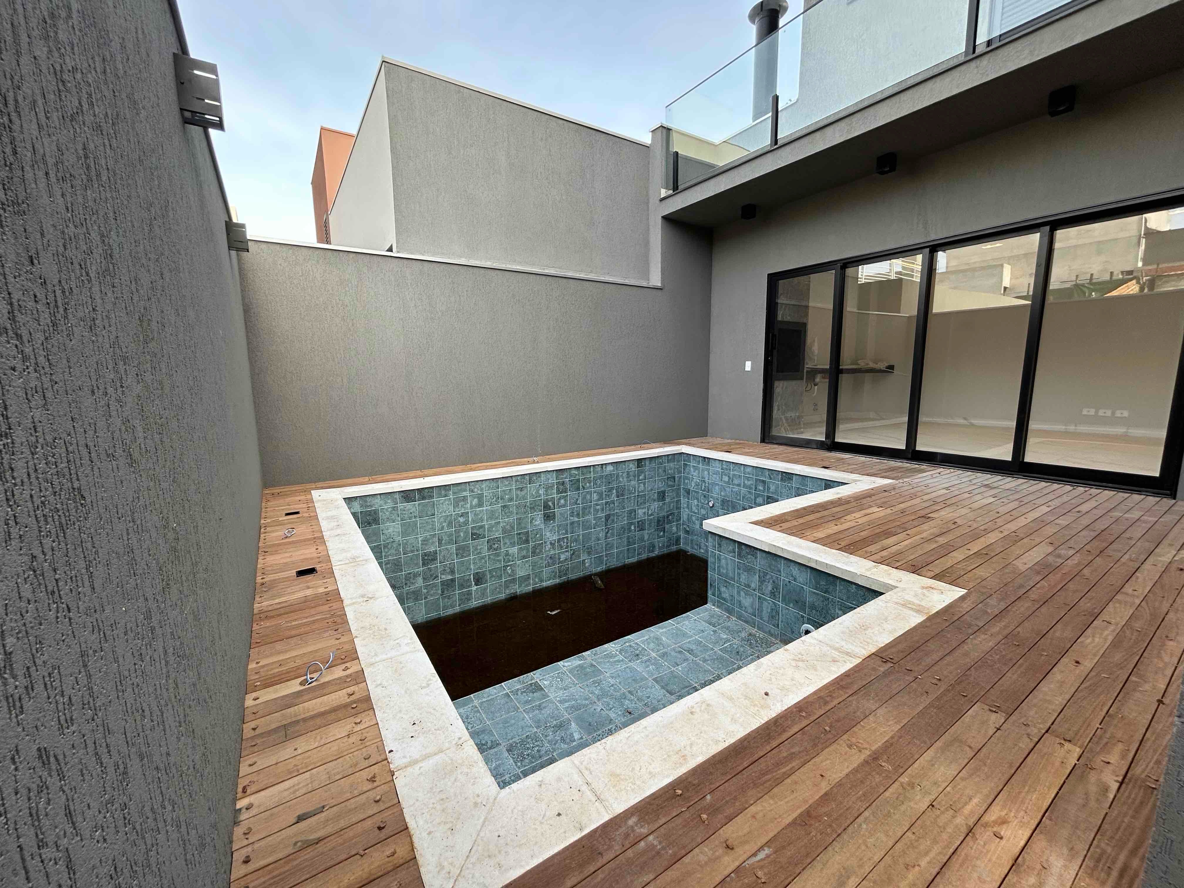 Casa à venda com 3 quartos, 215m² - Foto 16