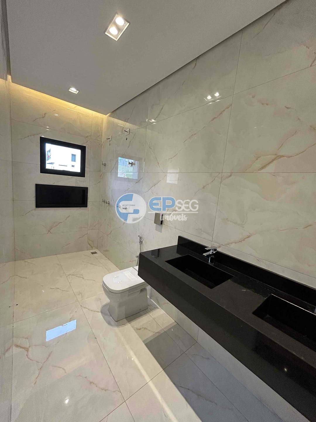 Casa, 3 quartos, 215 m² - Foto 27