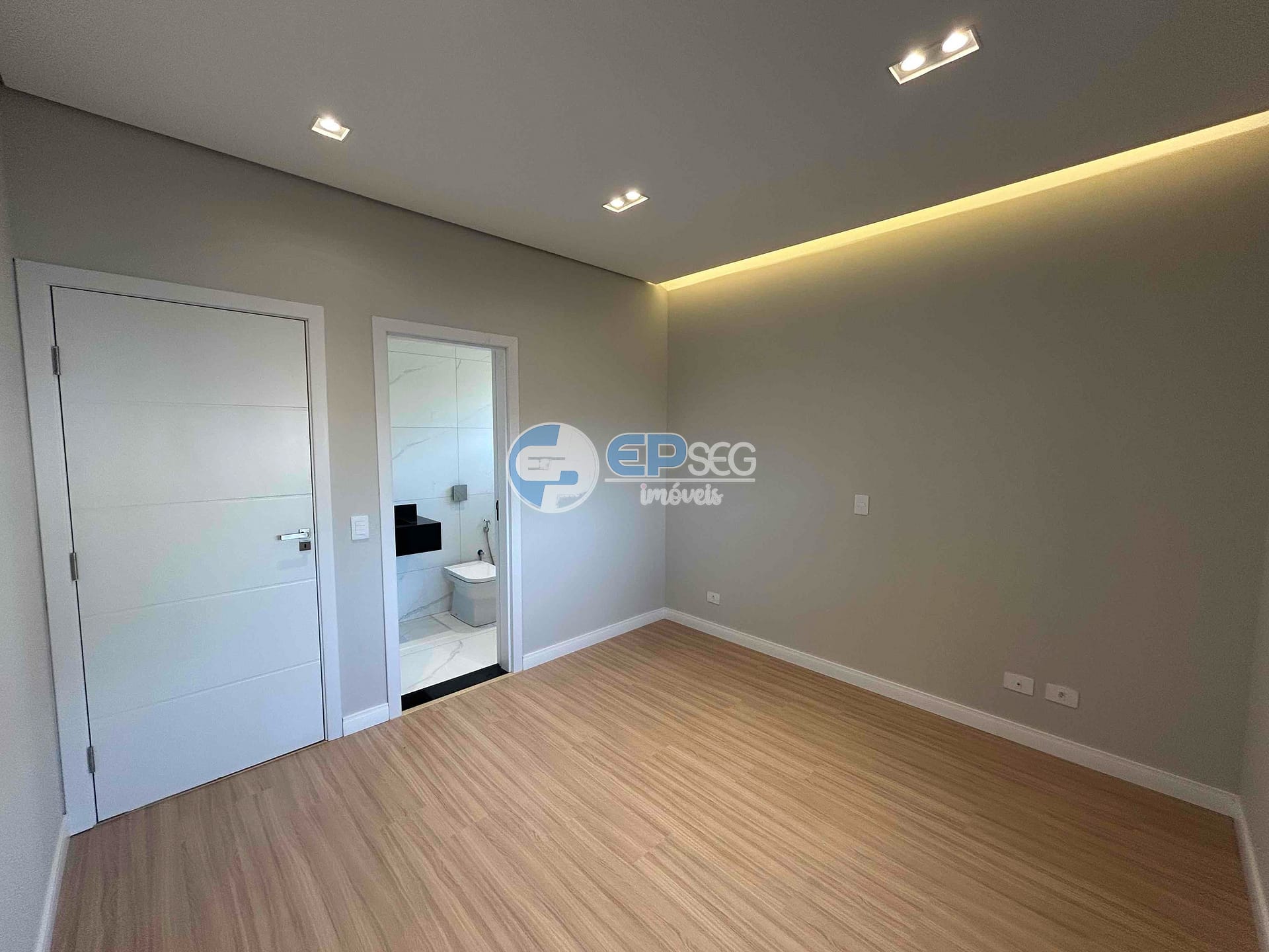 Casa, 3 quartos, 215 m² - Foto 38