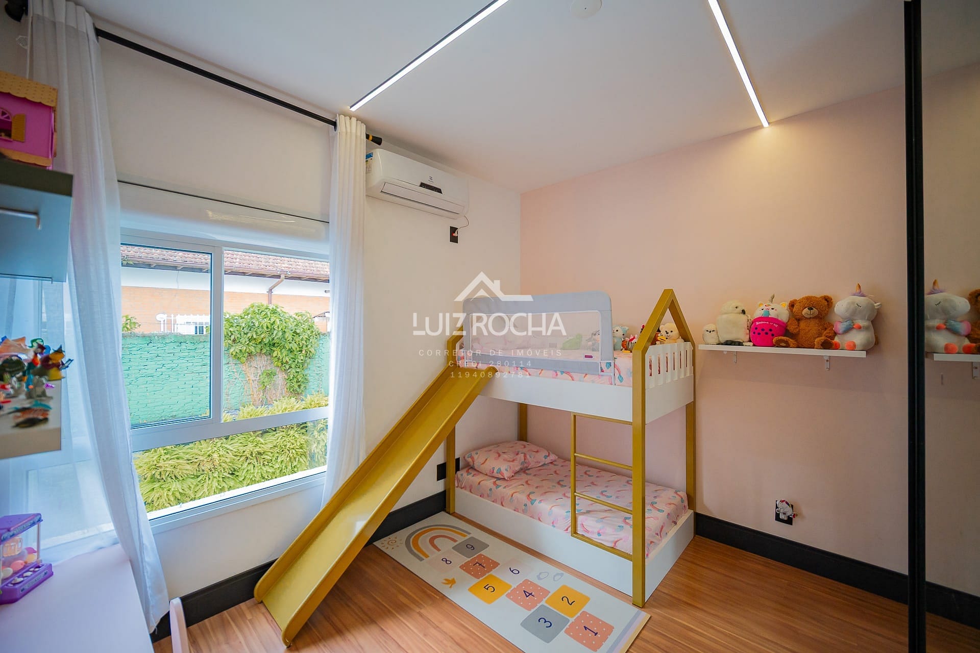Casa à venda com 3 quartos, 116m² - Foto 16