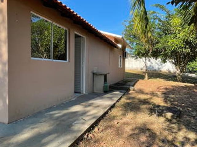 Casa com 3500m² 2 quartos e 3 banheiros, à venda, no bairro Ribeirão do Lipa em Cuiabá