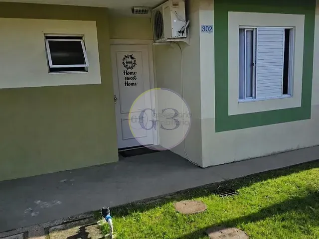 Casa 2 quartos e 1 banheiro, à venda ou para alugar, no bairro Três Vendas em Pelotas