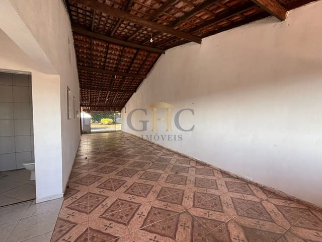 Casa com 398m² 3 quartos e 2 banheiros, à venda, no bairro Terras de São Francisco em Salto de Pirapora
