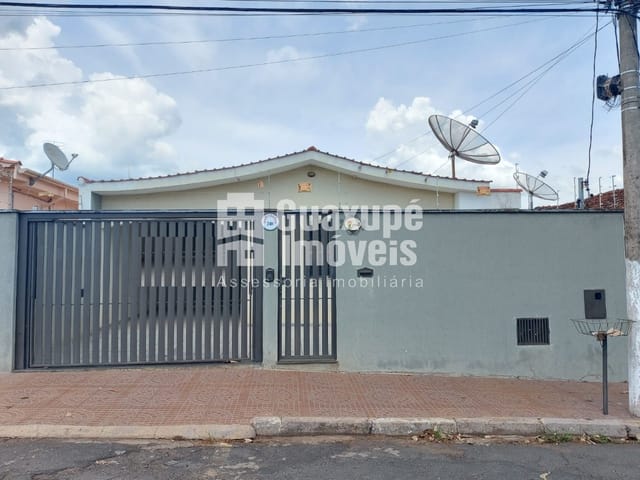 Foto do Casa - | Guaxupé Imóveis Ltda