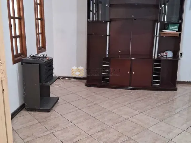 Casa 3 quartos e 2 banheiros, à venda, no bairro Vila Maringá em Jundiaí