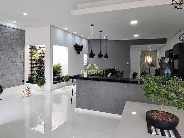 Casa com 180m² 1 quarto e 1 banheiro, para alugar, no bairro Jardim Guarujá em Salto