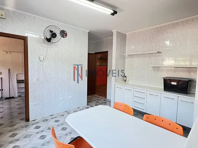 Casa 4 quartos e 6 banheiros, à venda, no bairro Panorama Parque em Atibaia