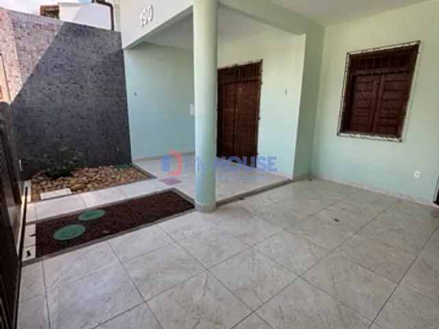 Casa 3 quartos e 3 banheiros, à venda, no bairro Pontal em Ilhéus