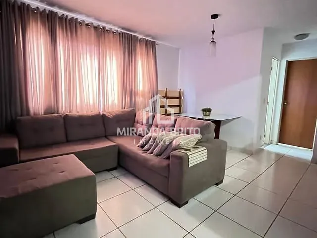 Casa 2 quartos e 1 banheiro, à venda, no bairro Parque Primavera em Aparecida de Goiânia