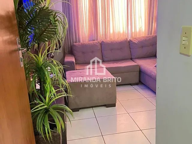 Casa 2 quartos e 1 banheiro, à venda, no bairro Parque Primavera em Aparecida de Goiânia