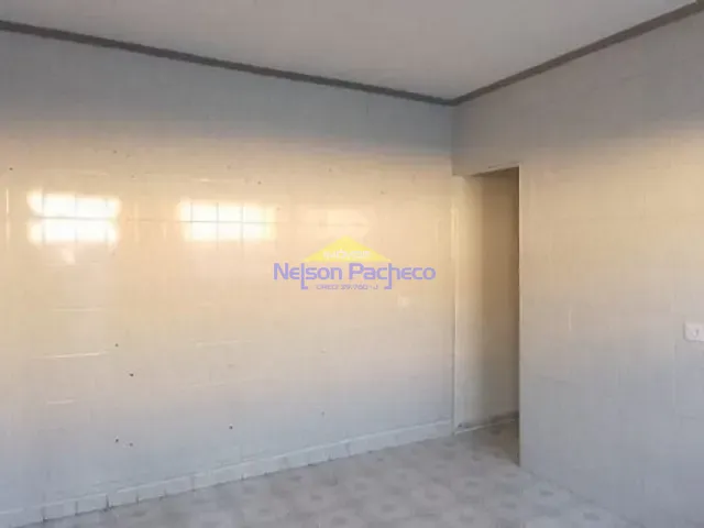 Casa com 125m² 2 quartos e 1 banheiro, à venda, no bairro Vila Marchioreto em Capivari
