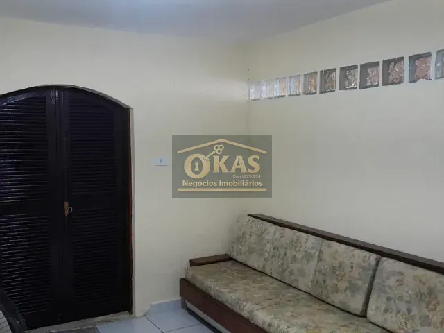 Casa com 160m² 3 quartos e 2 banheiros, à venda, no bairro Vila Urupês em Suzano