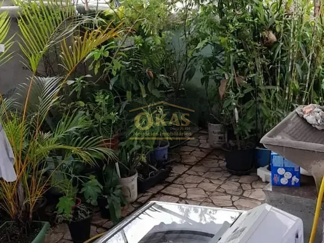 Casa com 160m² 3 quartos e 2 banheiros, à venda, no bairro Vila Urupês em Suzano