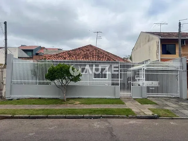 Casa 4 quartos e 2 banheiros, à venda, no bairro Cidade Industrial em Curitiba