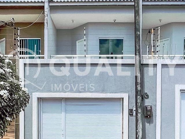 Casa 3 quartos e 3 banheiros, à venda, no bairro São Bento em Fortaleza