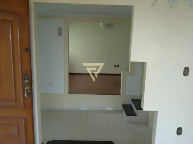 Casa com 264m² 3 quartos e 3 banheiros, à venda, no bairro Parque dos Bandeirantes em Ribeirão Preto