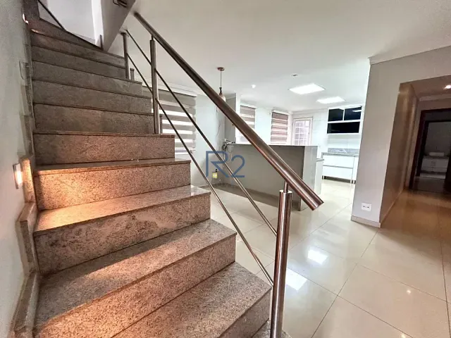 Casa com 250m² 3 quartos e 4 banheiros, à venda, no bairro Taguatinga Norte em Taguatinga