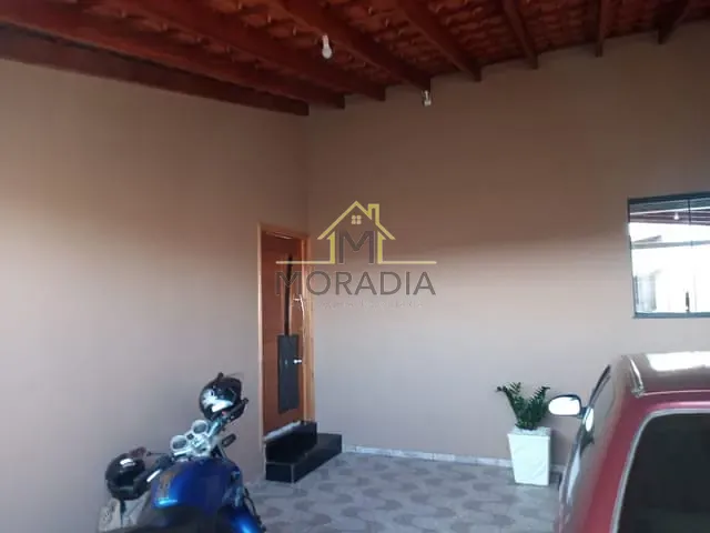 Casa com 300m² 3 quartos e 3 banheiros, à venda, no bairro Fazenda Planalto  em Guaxupé