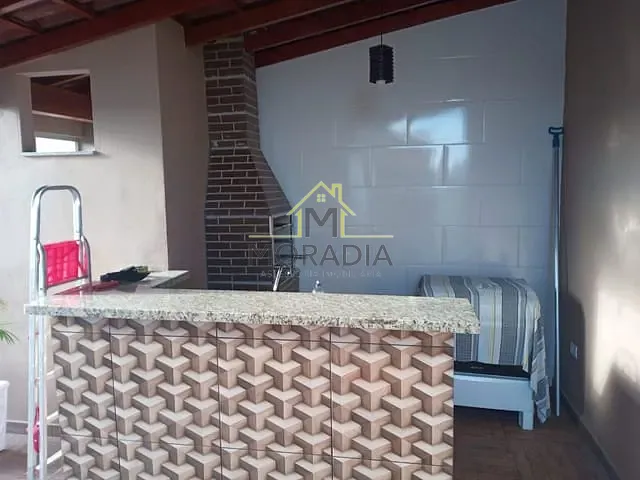 Casa com 300m² 3 quartos e 3 banheiros, à venda, no bairro Fazenda Planalto  em Guaxupé