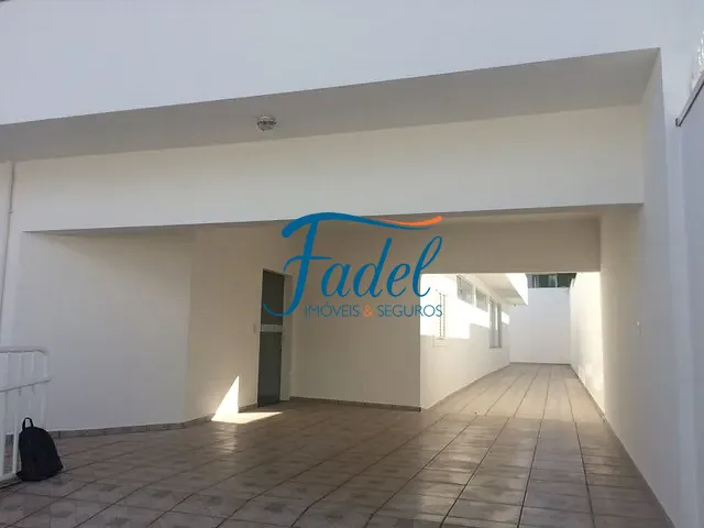 Prédio com 406m², à venda, no bairro Jd Leonor em Conchal