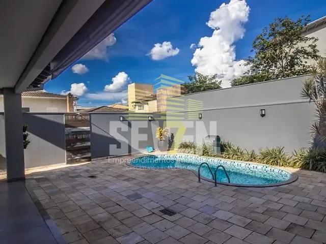 Casa com 360m² 3 quartos e 4 banheiros, à venda, no bairro Residencial Villaggio II em Bauru