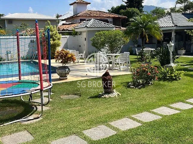 Casa 5 quartos e 6 banheiros, à venda, no bairro Barra da Tijuca em Rio de Janeiro