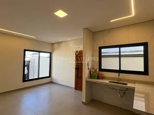 Casa com 150m² 3 quartos e 2 banheiros, à venda, no bairro Vila Suissa em Mogi das Cruzes