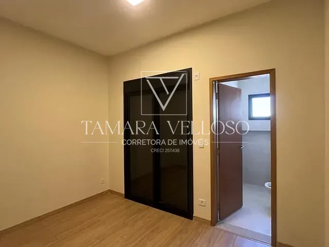 Casa com 150m² 3 quartos e 2 banheiros, à venda, no bairro Vila Suissa em Mogi das Cruzes
