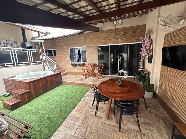 Casa com 90m² 2 quartos e 3 banheiros, à venda, no bairro Bangu em Rio de Janeiro