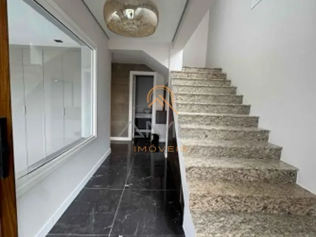 Casa com 364m² 3 quartos e 4 banheiros, à venda, no bairro São Gonçalo em Pelotas