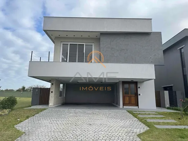 Casa com 364m² 3 quartos e 4 banheiros, à venda, no bairro São Gonçalo em Pelotas