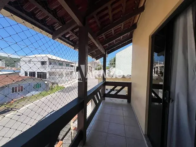 Casa com 250m² 3 quartos e 1 banheiro, à venda, no bairro Fazenda em Itajaí