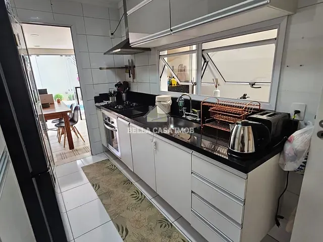 Casa com 154m² 3 quartos e 3 banheiros, à venda ou para alugar, no bairro Parque Campolim em Sorocaba