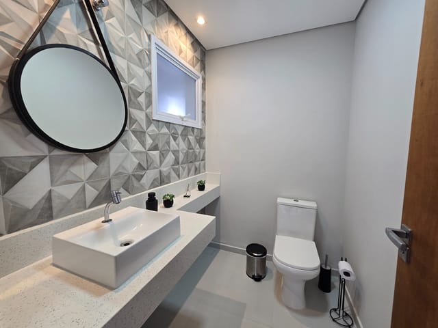 Casa com 250m² 2 quartos e 1 banheiro, à venda, no bairro Mogi Moderno em Mogi das Cruzes