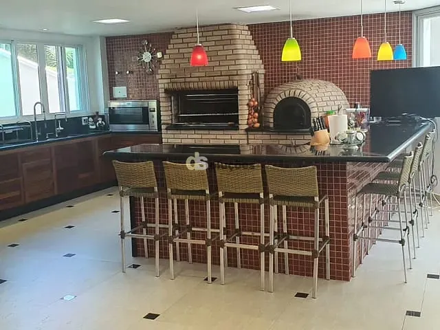 Casa 3 quartos e 5 banheiros, à venda, no bairro Roseira em Mairiporã