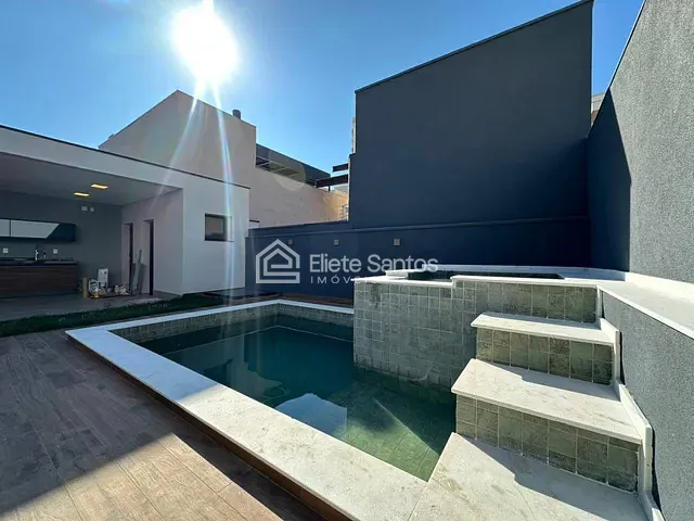 Casa com 360m² 3 quartos e 5 banheiros, à venda, no bairro Jardim Imperador em Americana