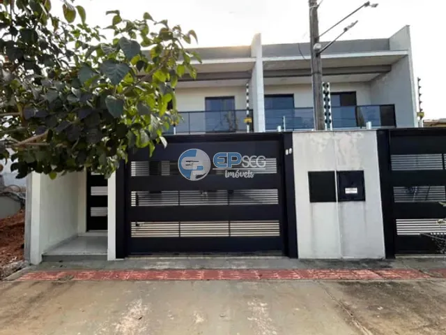 Casa com 160m² 3 quartos e 3 banheiros, à venda, no bairro Pinheiros em Londrina