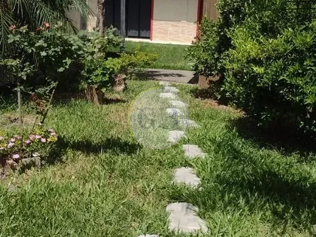 Casa 2 quartos e 2 banheiros, para alugar, no bairro Areal em Pelotas