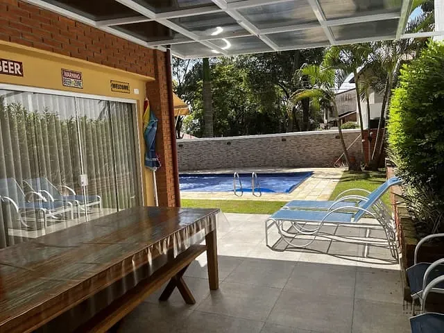Casa com 400m² 4 quartos e 2 banheiros, à venda, no bairro Jardim das Flores em Cotia
